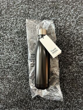S'well Black Insulated Water Bottle with Silver Cap
